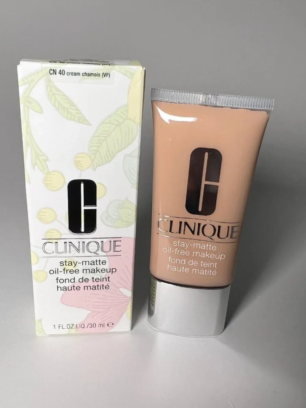 Clinique Stay Matte Oil Free Makeup 40 Cream Chamois Full Size 1 fl oz SEALED